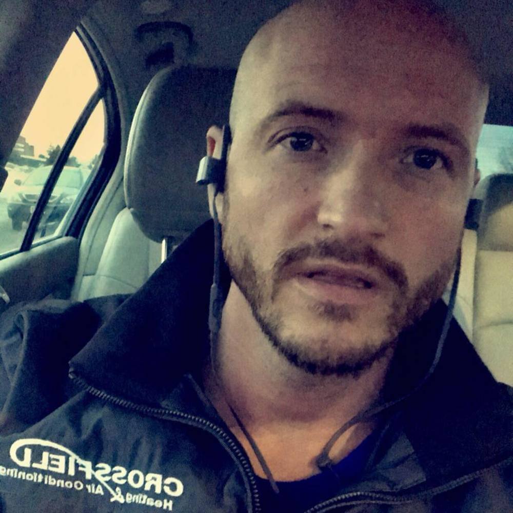 Meet your Posher, Corey